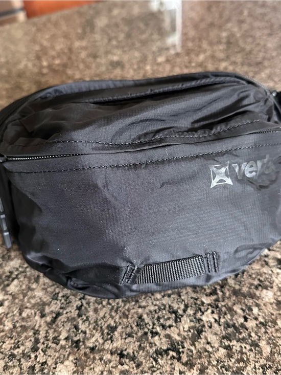Vertx Other - Vertx Long Walks Multipurpose Waist Pack for Everyday Carry Black
